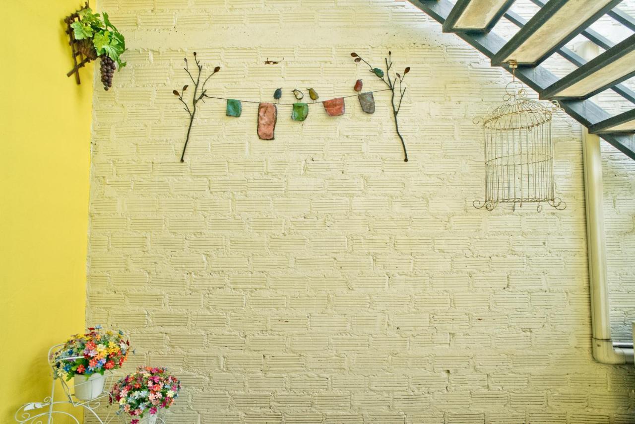 Norn-Nanta House Bed & Breakfast Chiang Mai Exterior photo